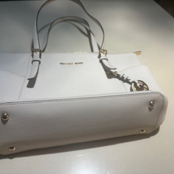 Michael Kors Purse - Picture 2 of 4